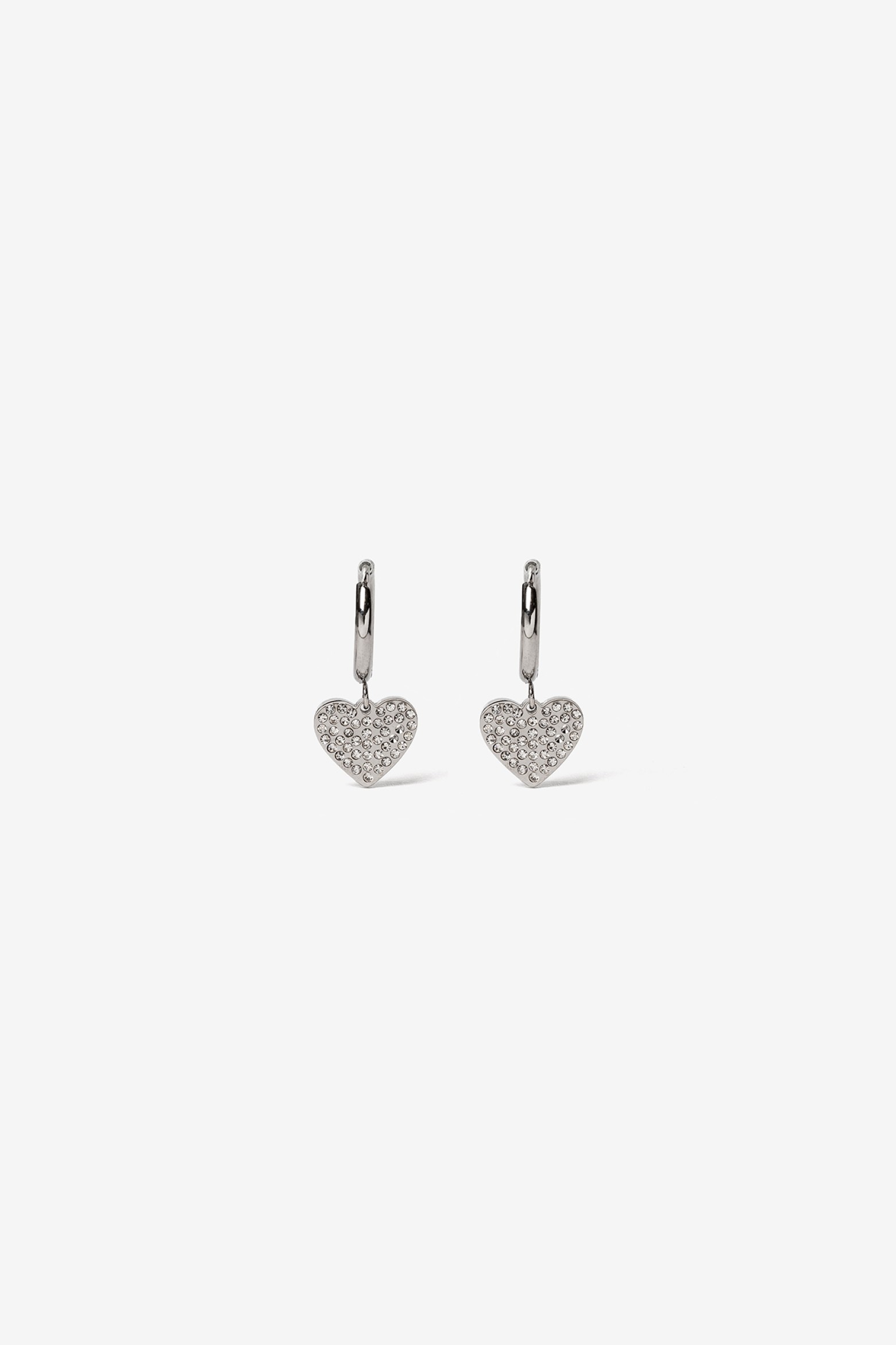 Pendientes de aro con corazones