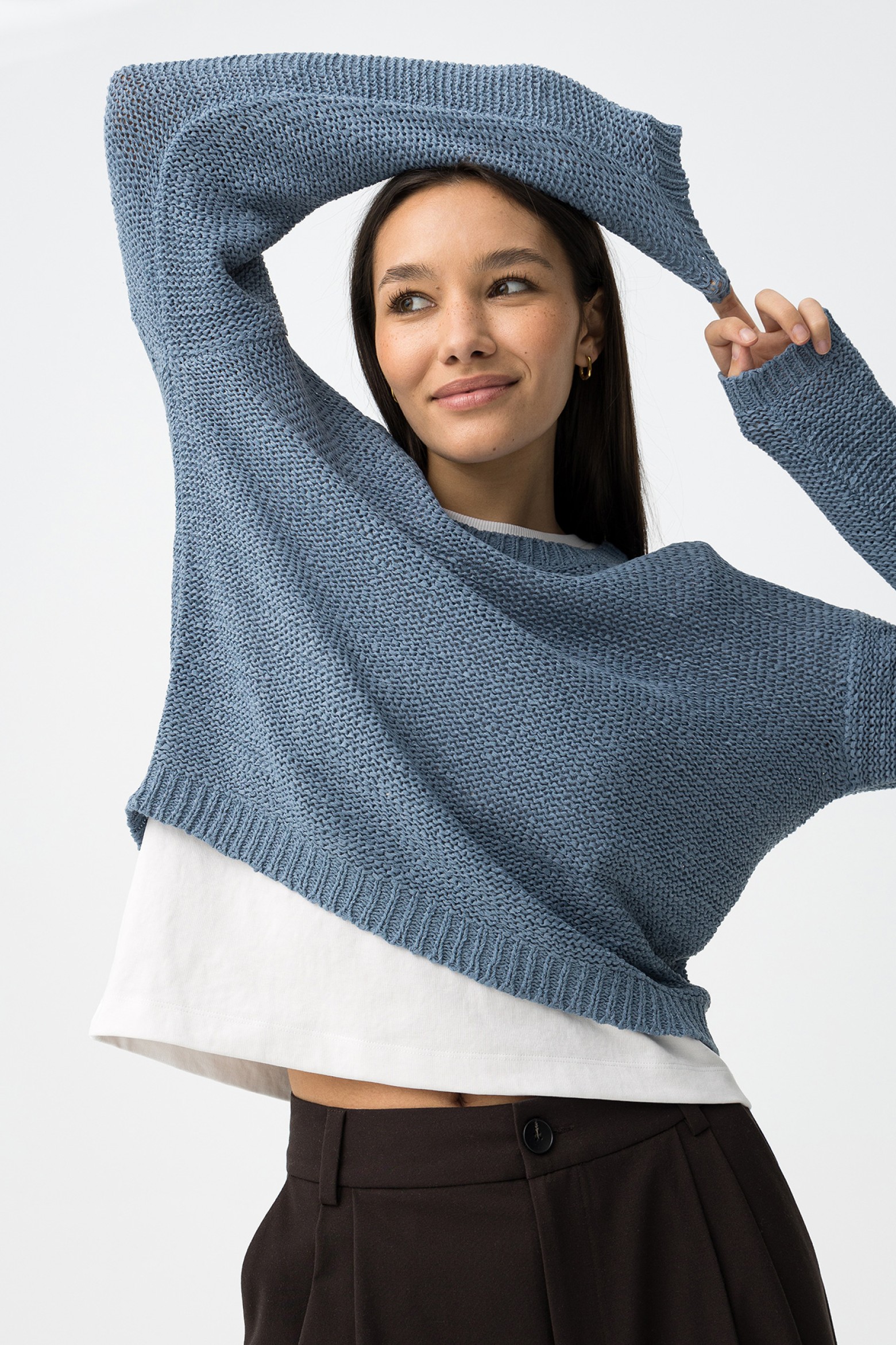 Camisola tricotada azul regular