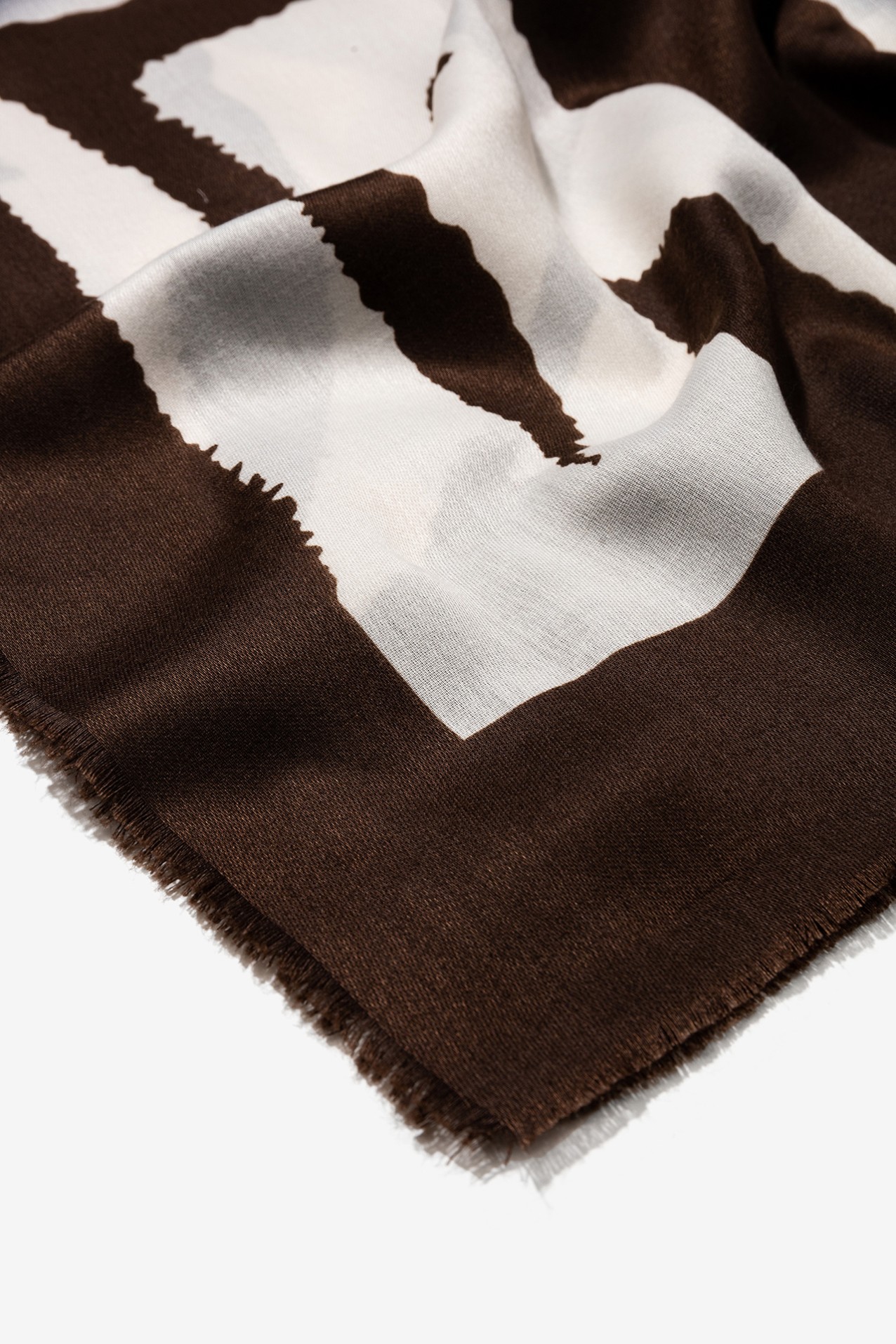 Len�o Estampado Chocolate