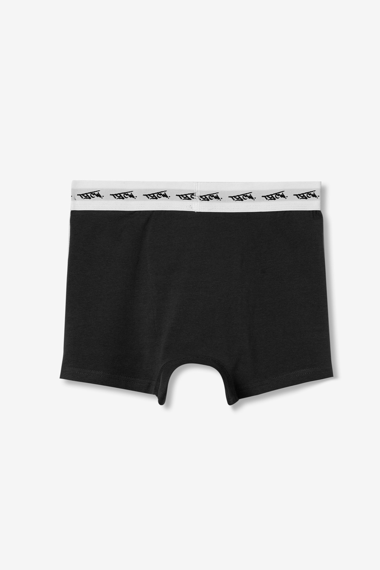 Boxers negros corte regular