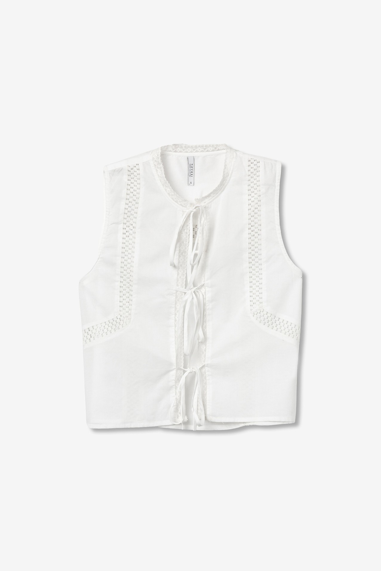 Sleeveless Lace Detail Top