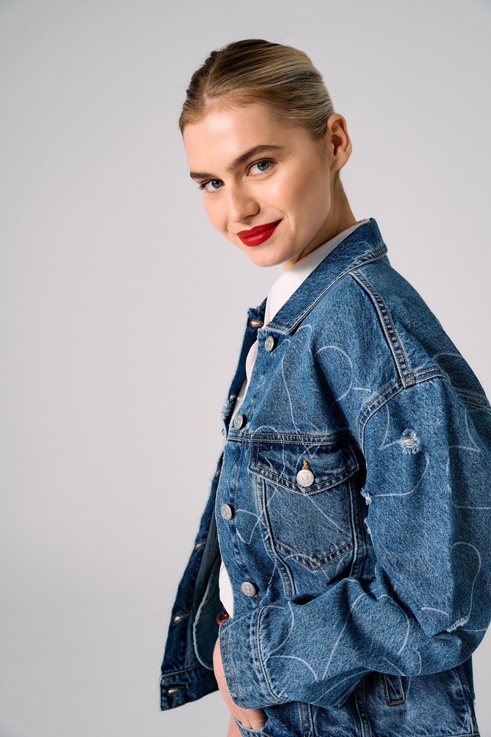 Casaco Denim com Cora��es