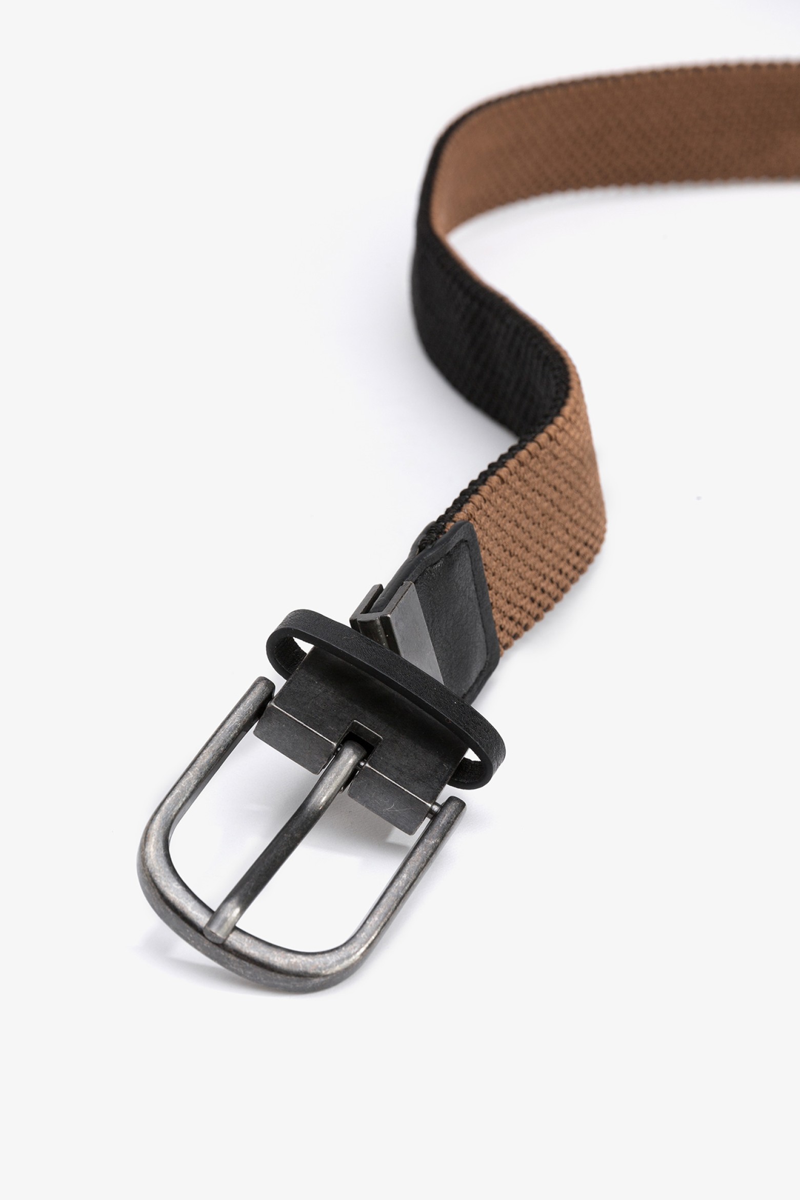 Cinto revers�vel preto e castanho