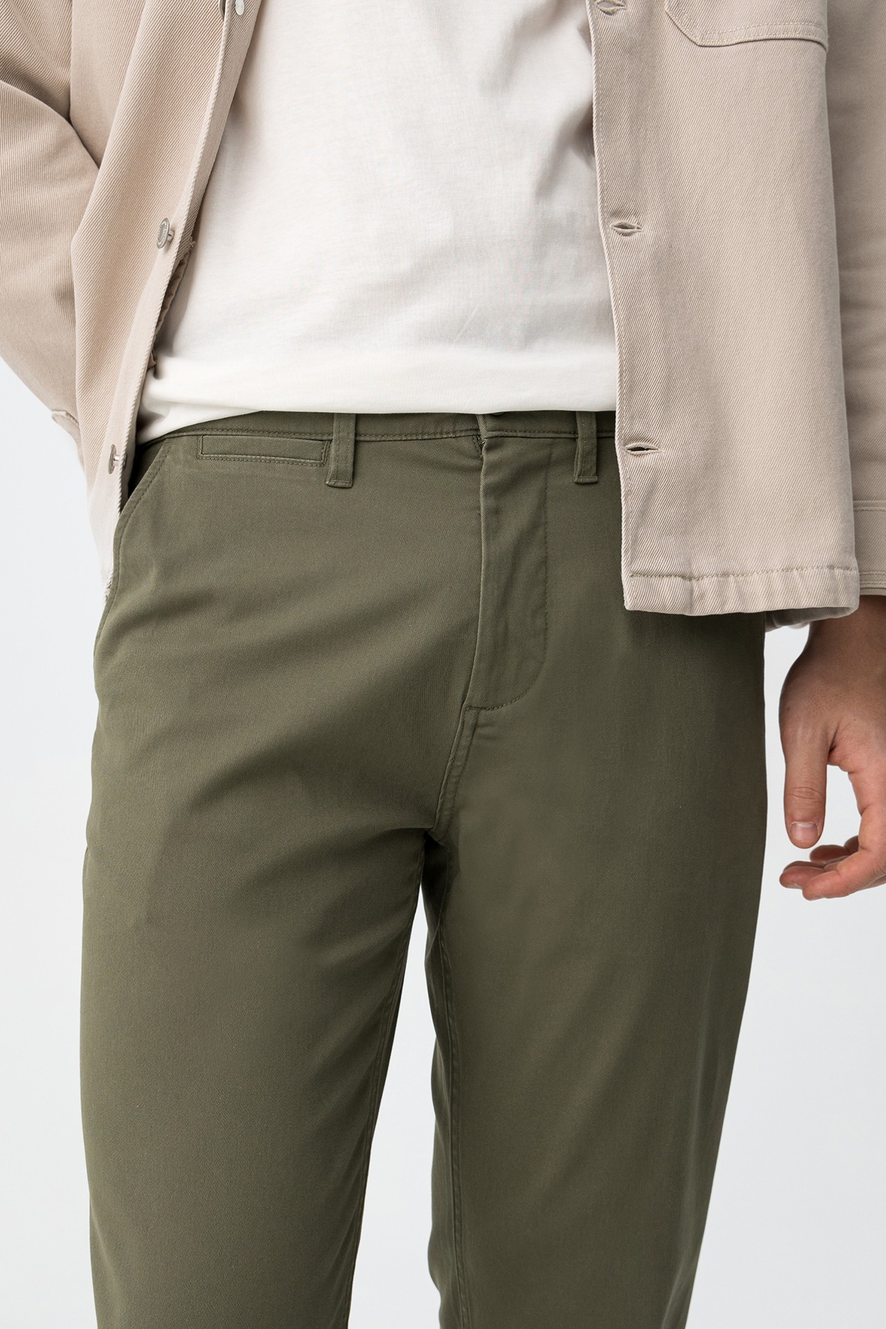 Relaxed Fit Green Trousers
