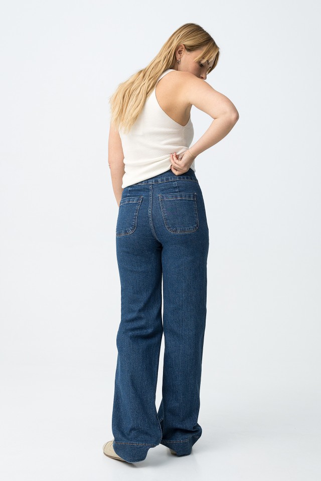 Wide Leg Blue Jeans Wide Leg Blue Jeans