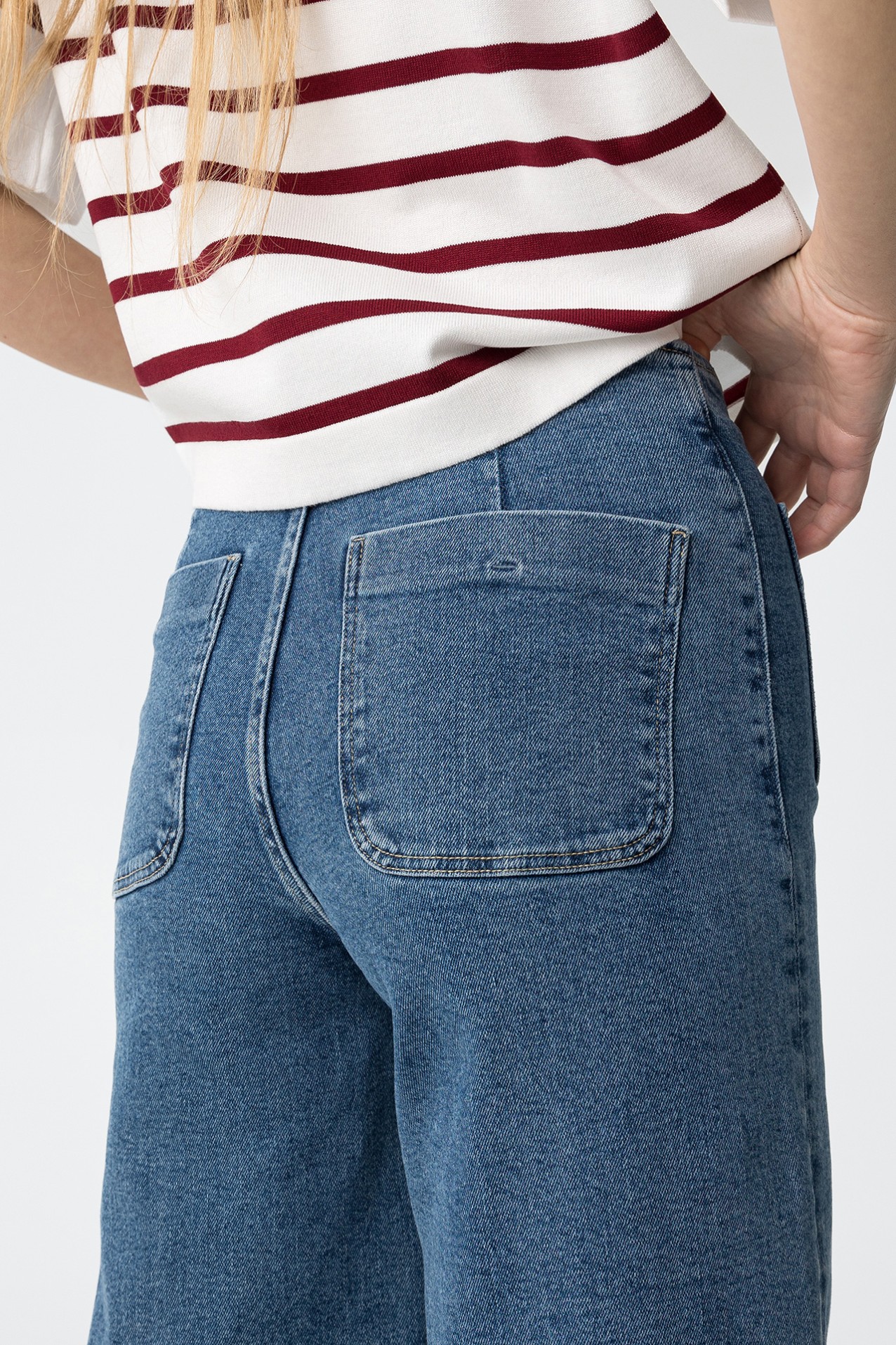 Jeans anchos azul oscuro