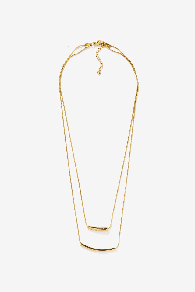 Elegant Gold Necklace