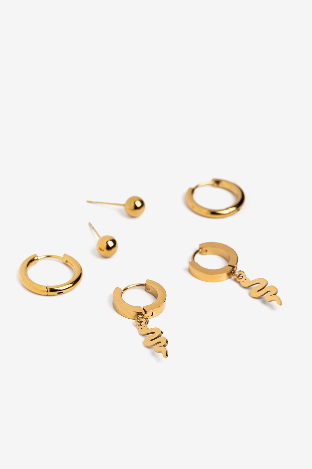 Golden Earrings Set