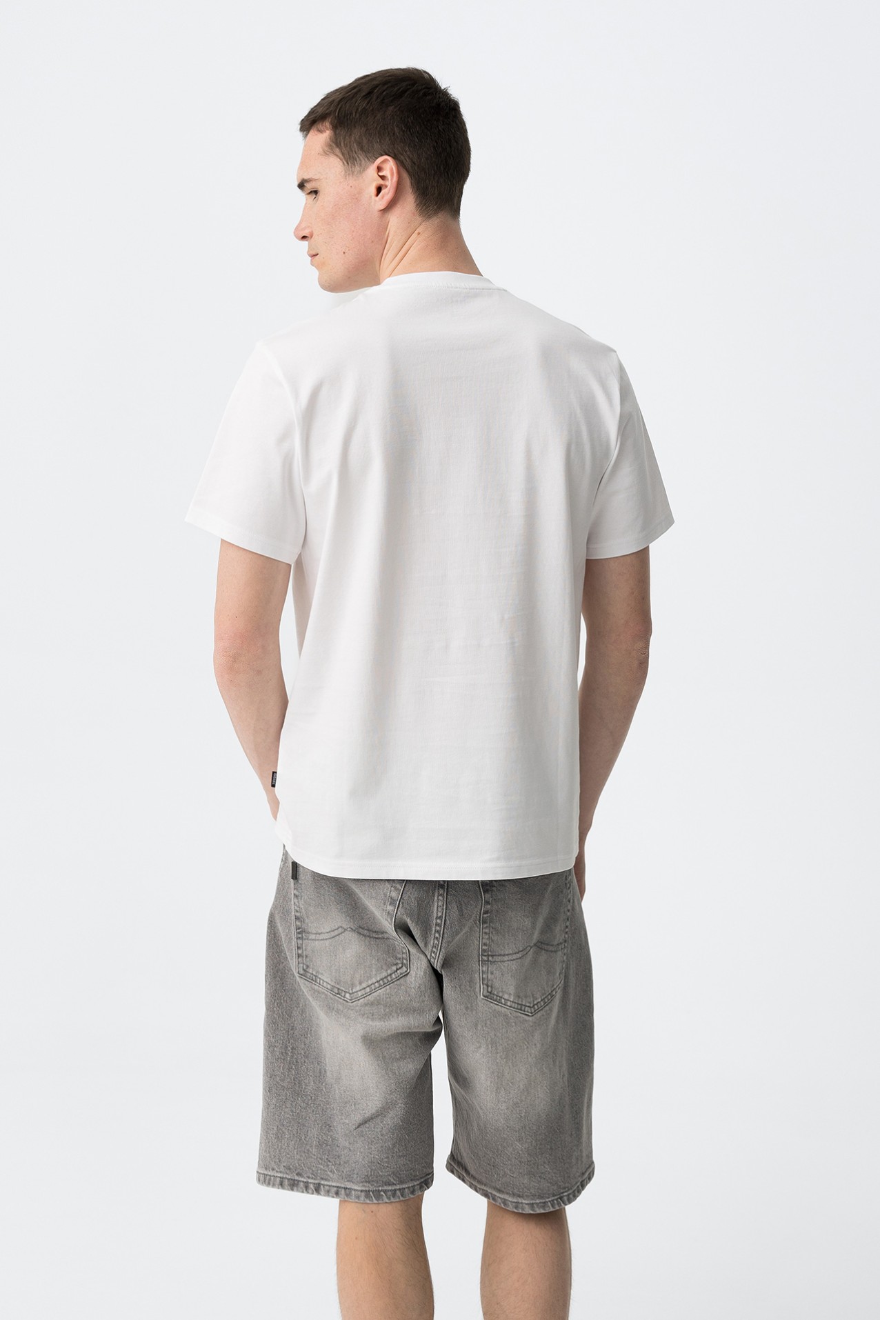 White Regular Fit T-shirt