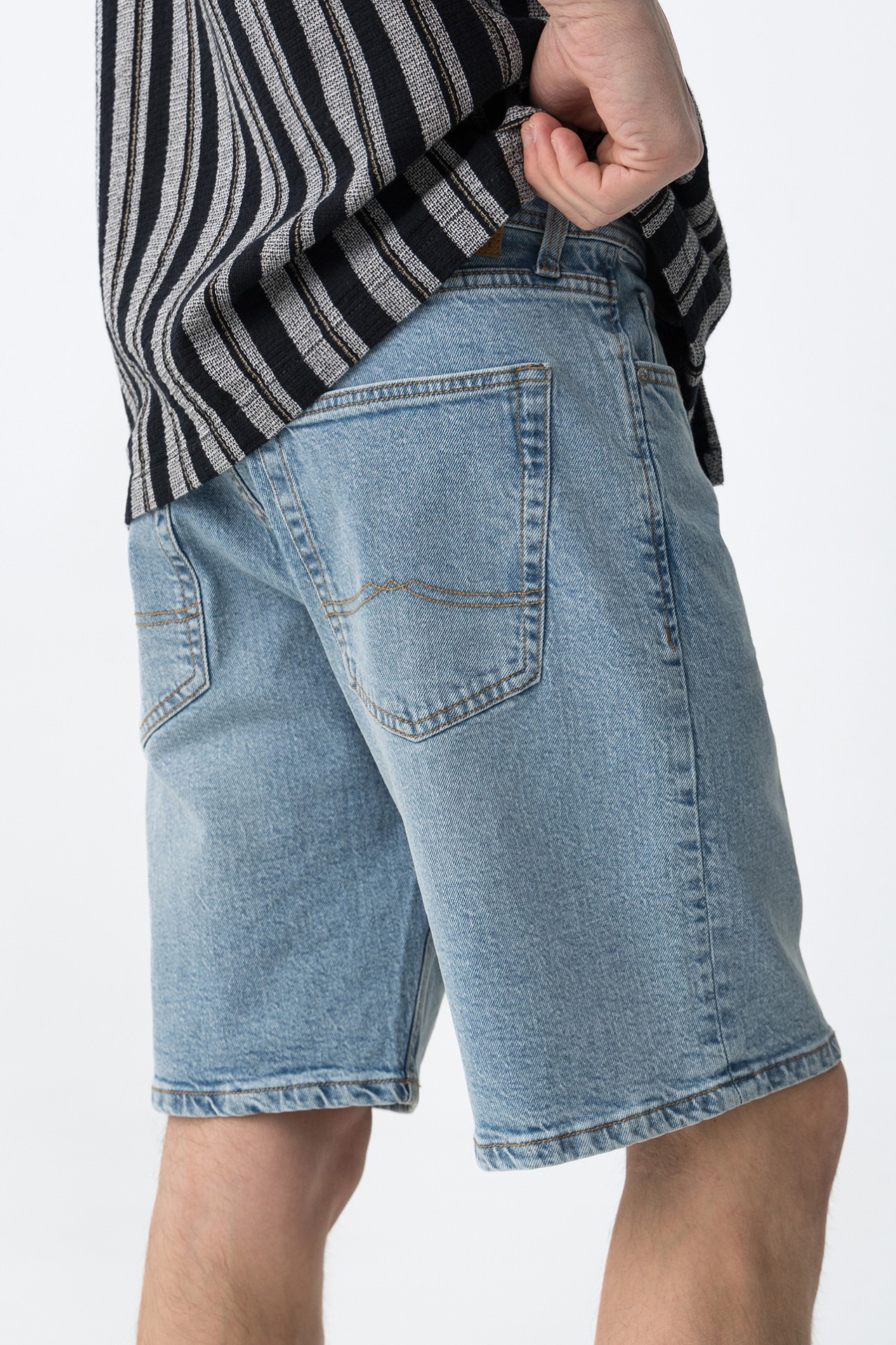 Cal��es relaxed fit azul m�dio