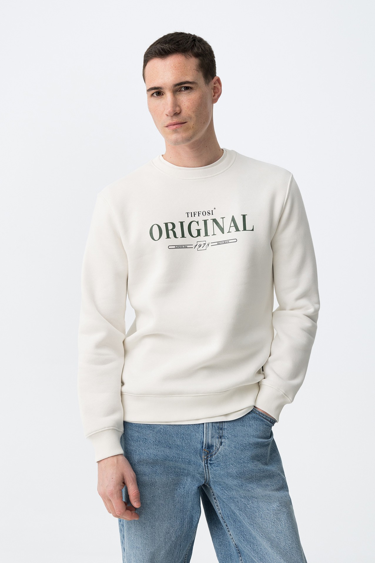 Sweatshirt cru corte regular
