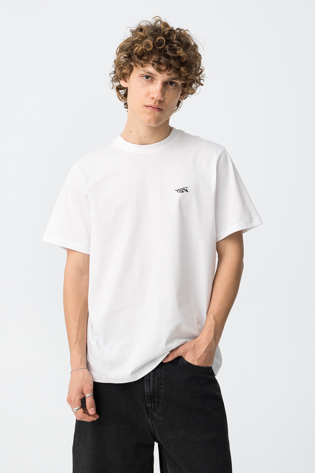White Oversize Graphic T-shirt