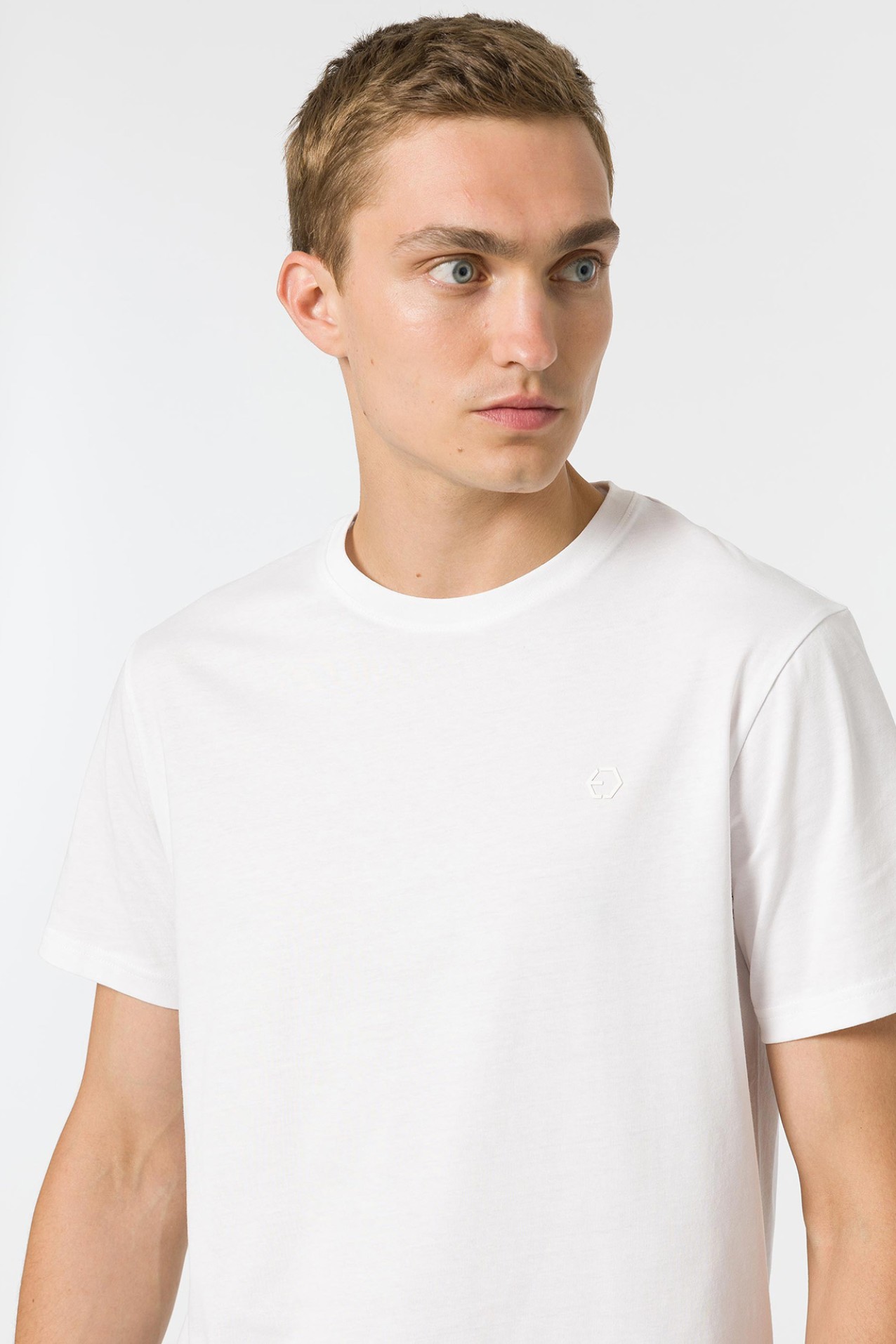 T-shirt de Algod�o com Relevo