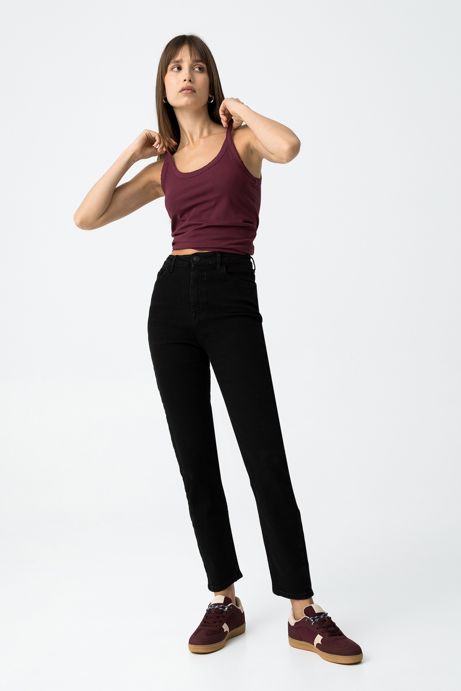 Mom Slim Fit Jeans