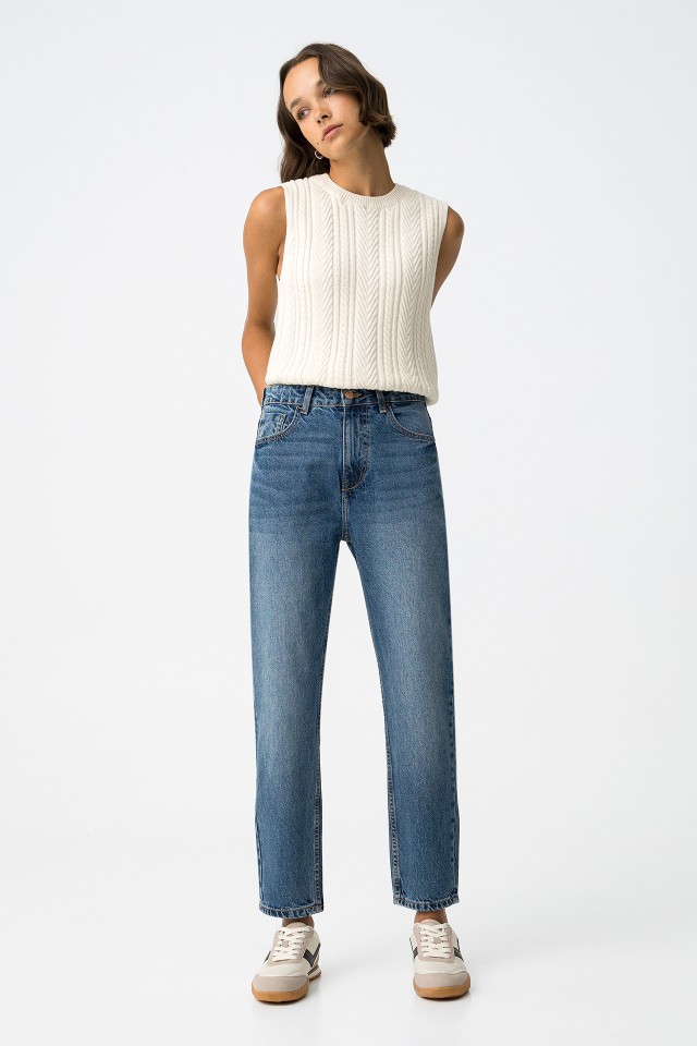 Mom Tapered Jeans Mom Tapered Jeans