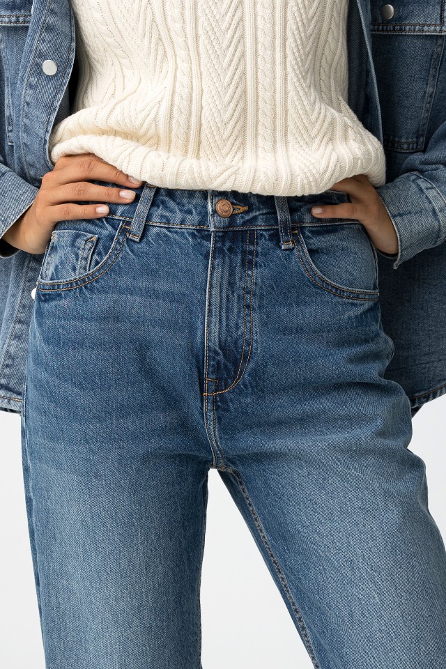 Mom Tapered Jeans Mom Tapered Jeans