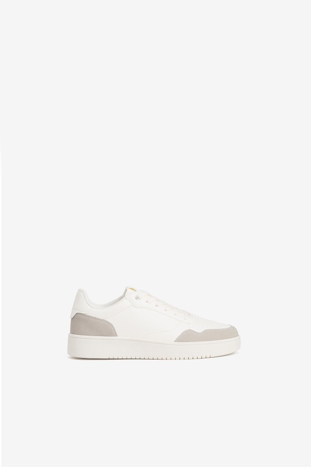 Casual Sneakers