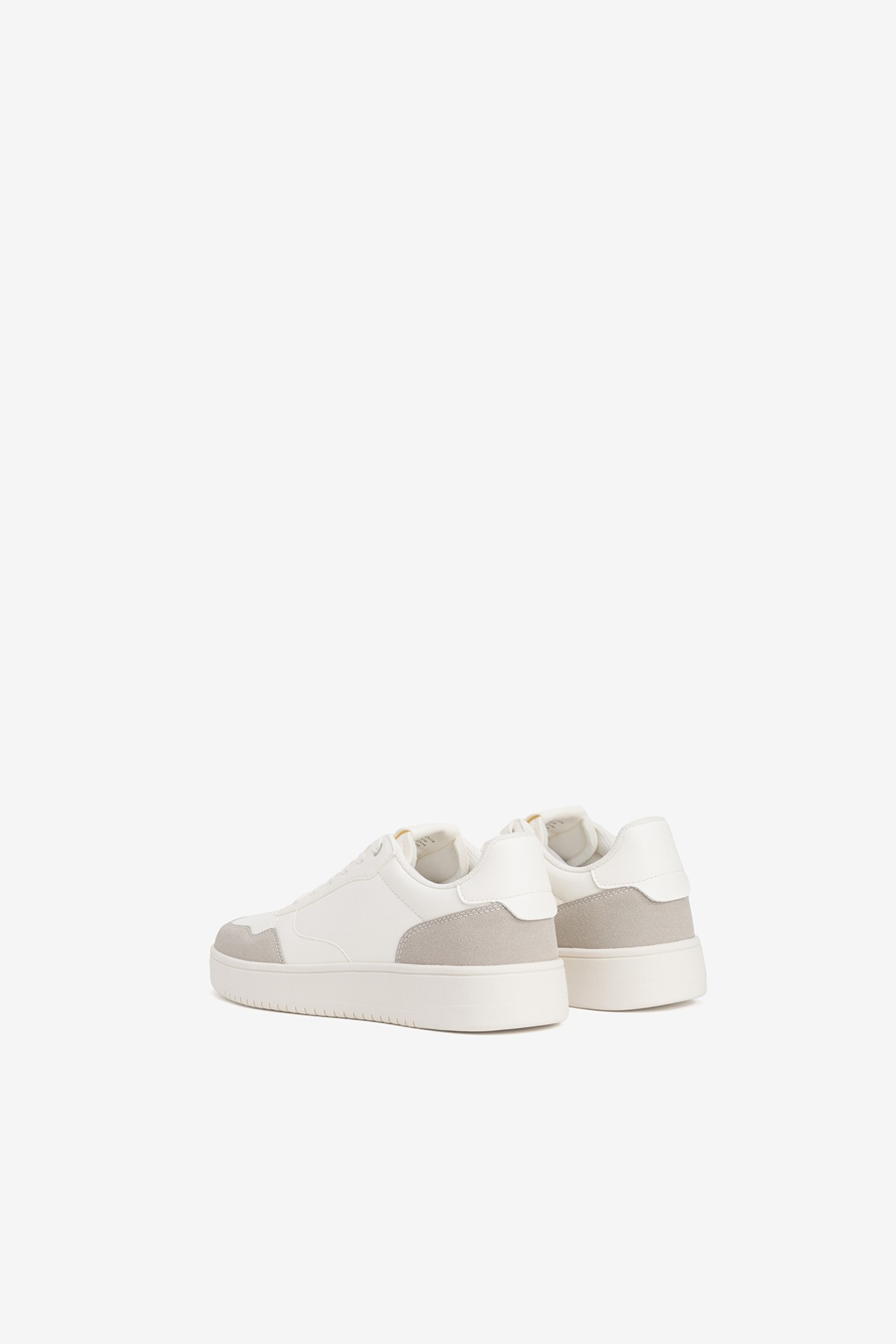 Casual Sneakers