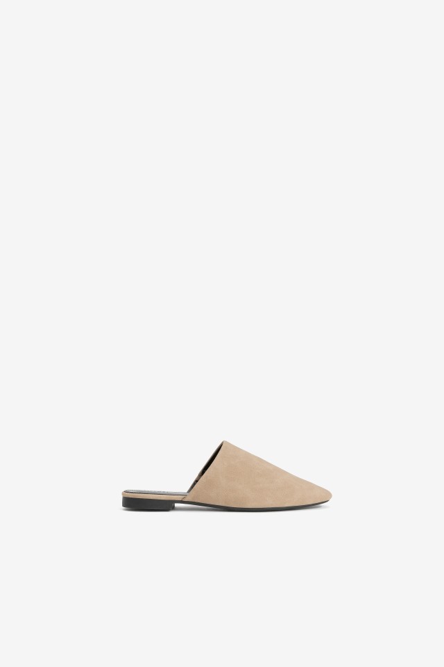Beige slip-on flat mule