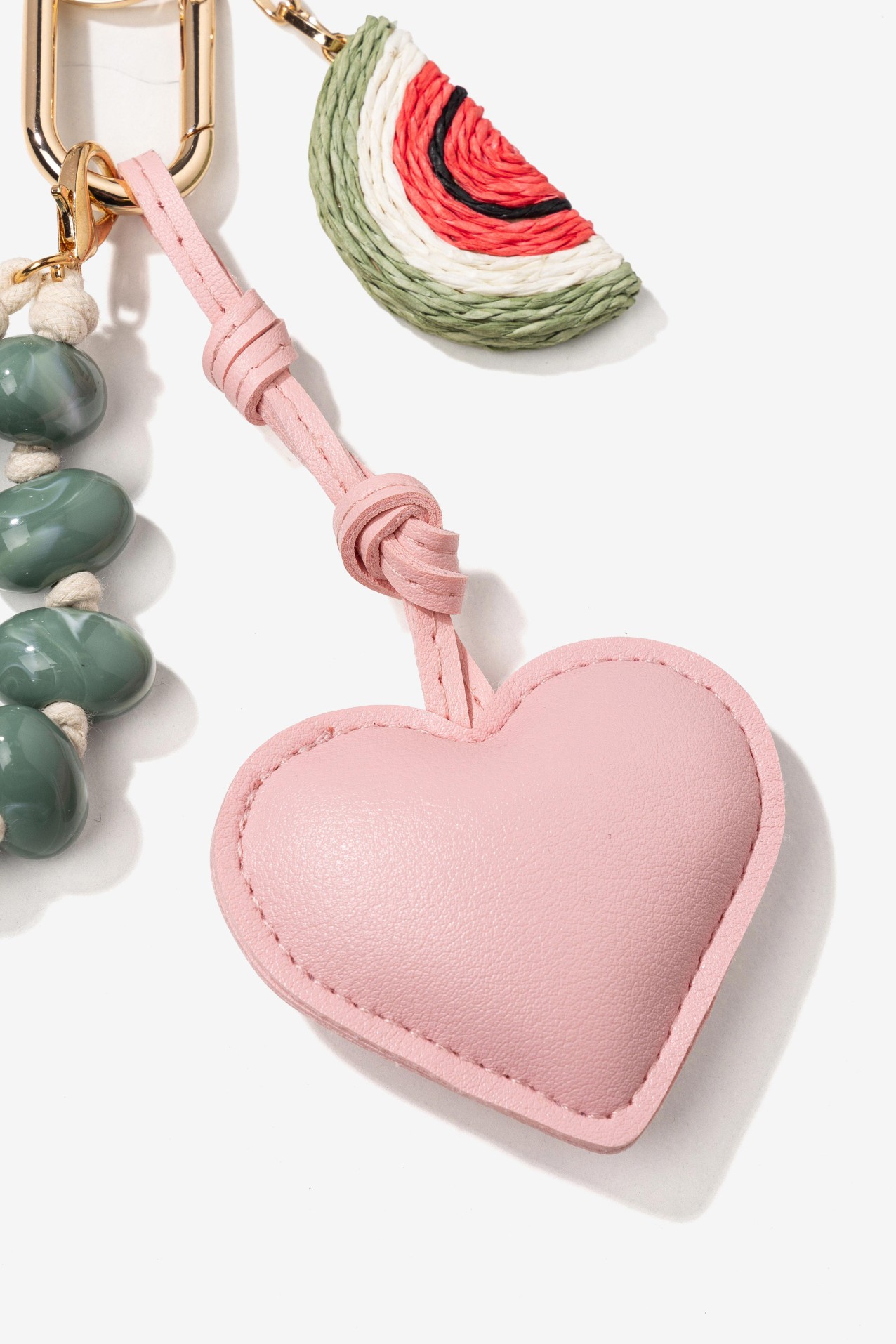 Llavero coraz�n rosa boho