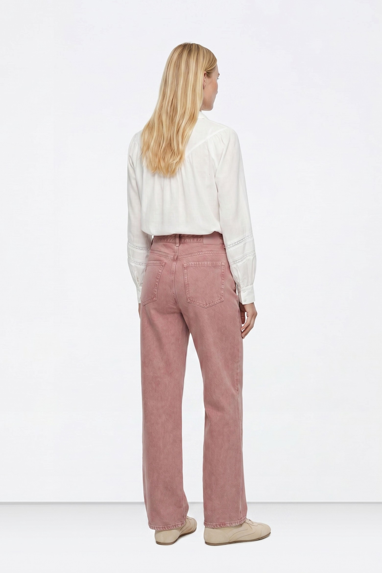 Jeans largos em rosa velho