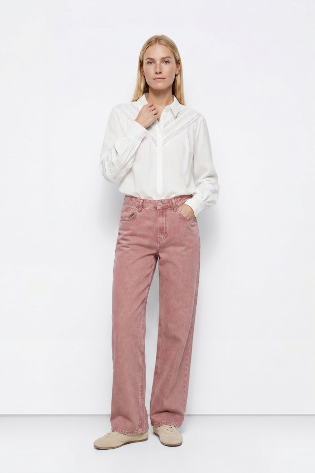 Jeans largos em rosa velho Jeans largos em rosa velho