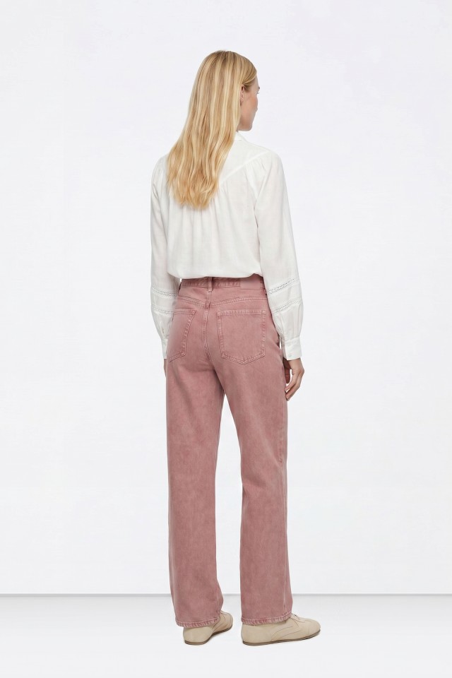 Jeans largos em rosa velho Jeans largos em rosa velho