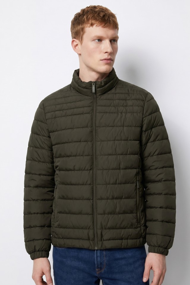Chaqueta acolchada verde oscuro