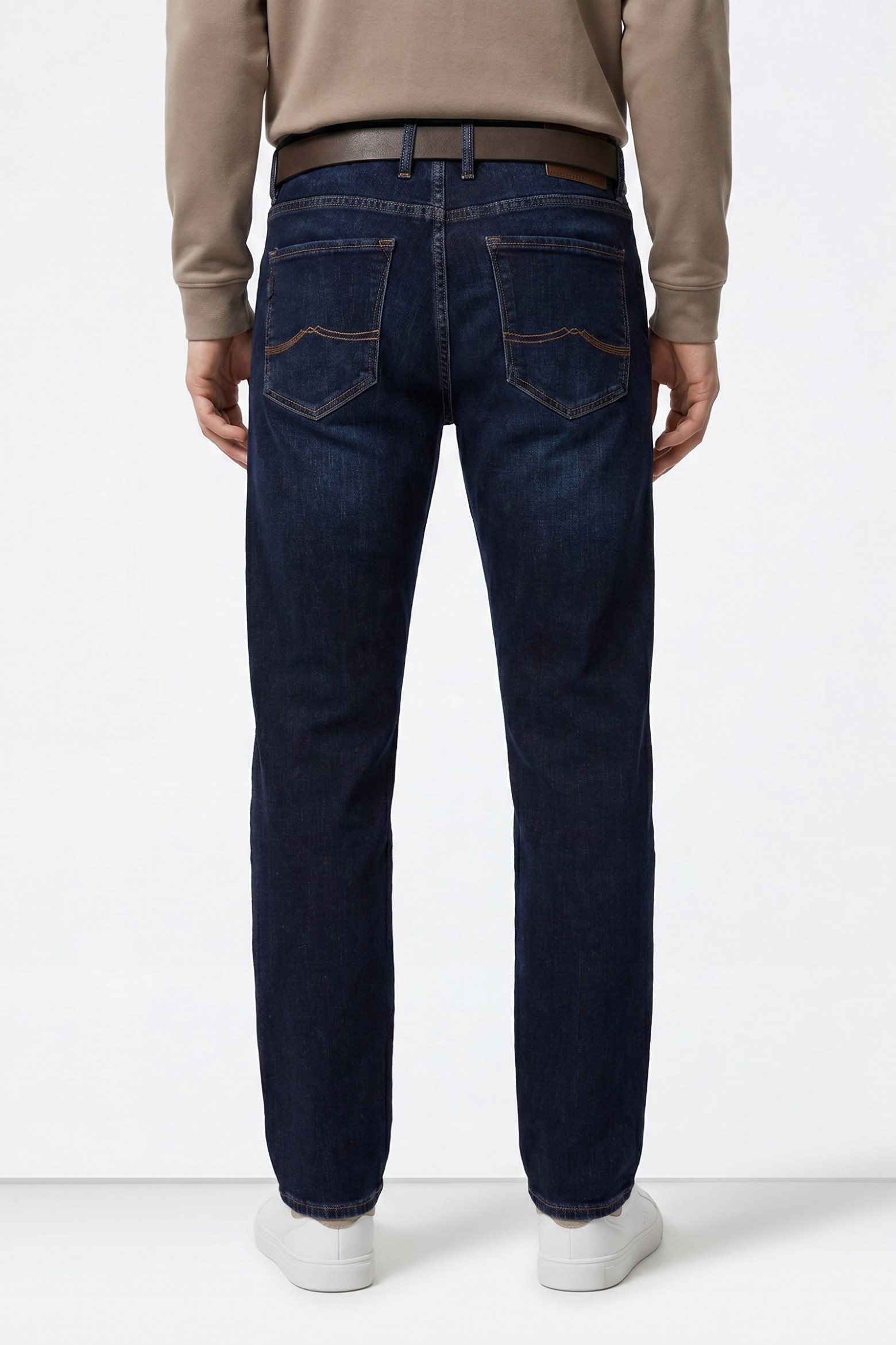 Straight Fit Dark Jeans