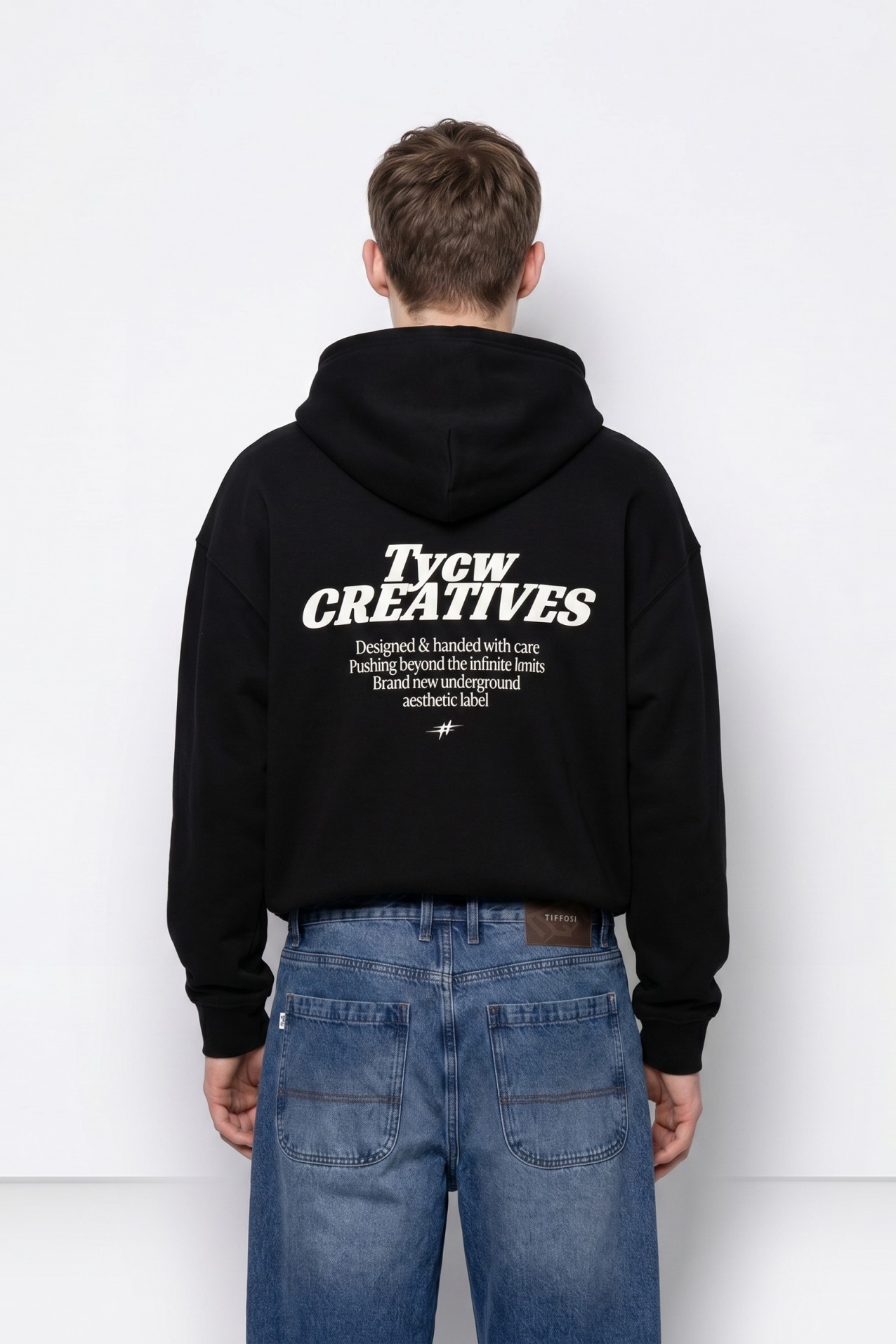 Hoodie preto oversize estampado