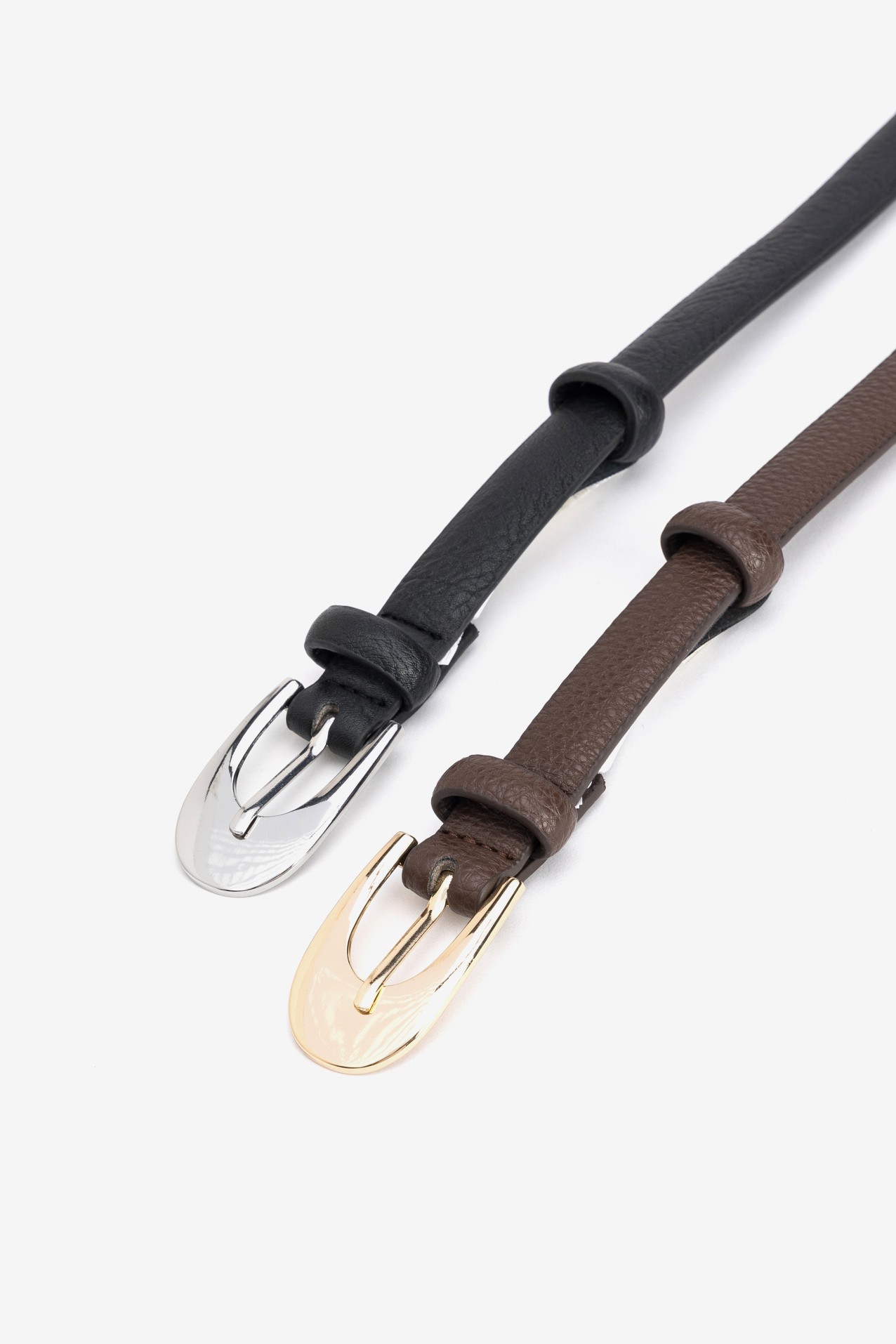 Black Minimalist Slim Belt