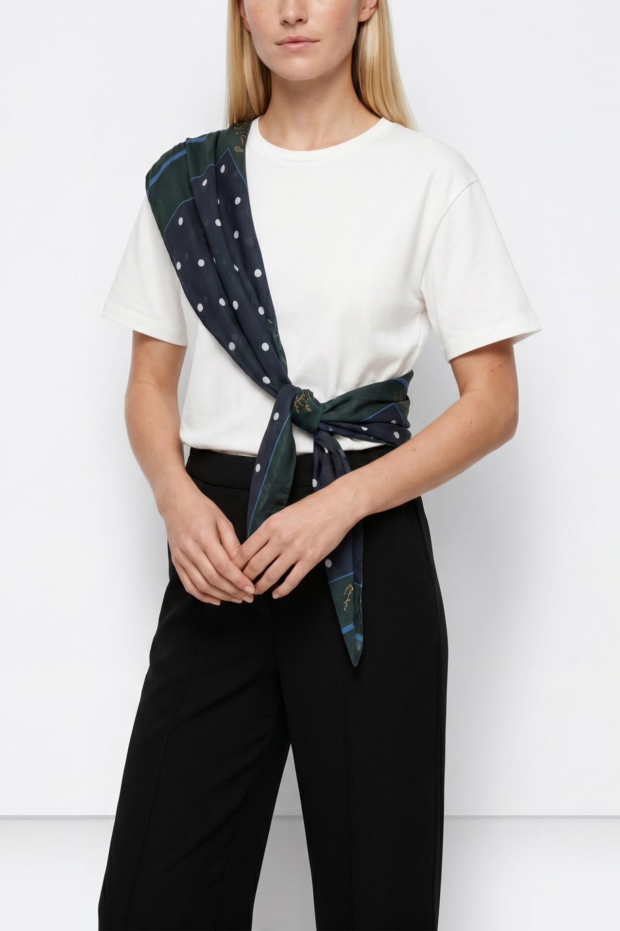 T-shirt cru manga curta