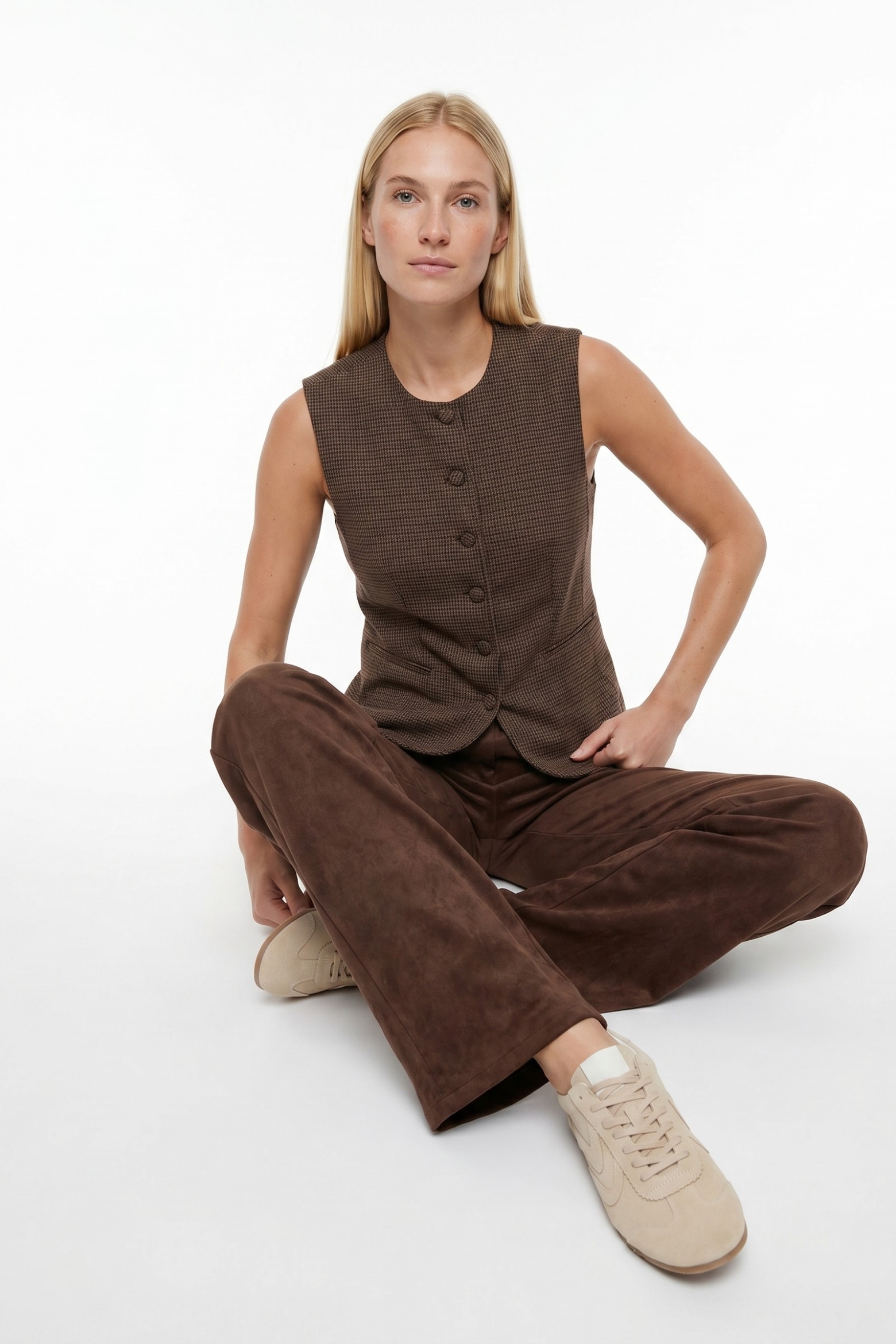 Beige Fitted Sleeveless Shirt