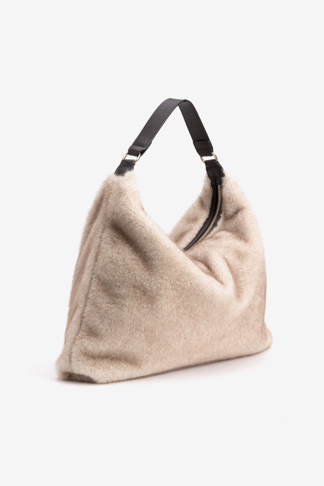 Bolso beige de pelo Bolso beige de pelo