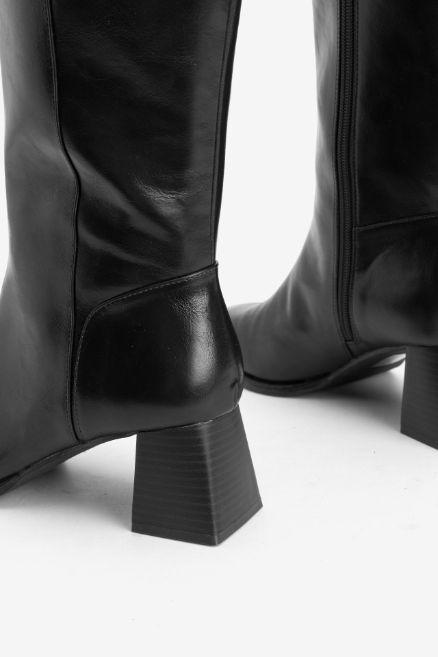 Chunky Black Knee-High Boots Chunky Black Knee-High Boots