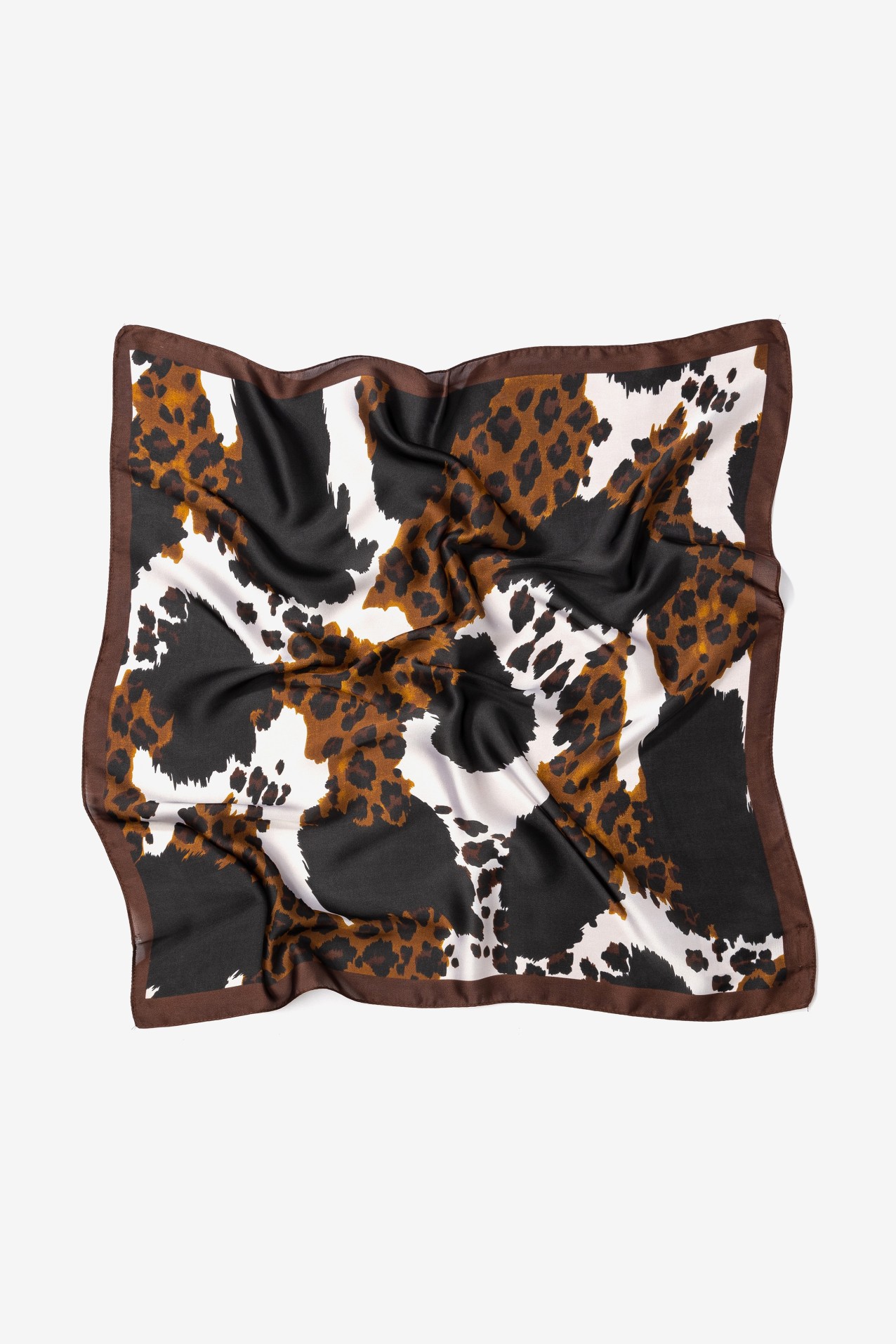 Len�o animal print castanho