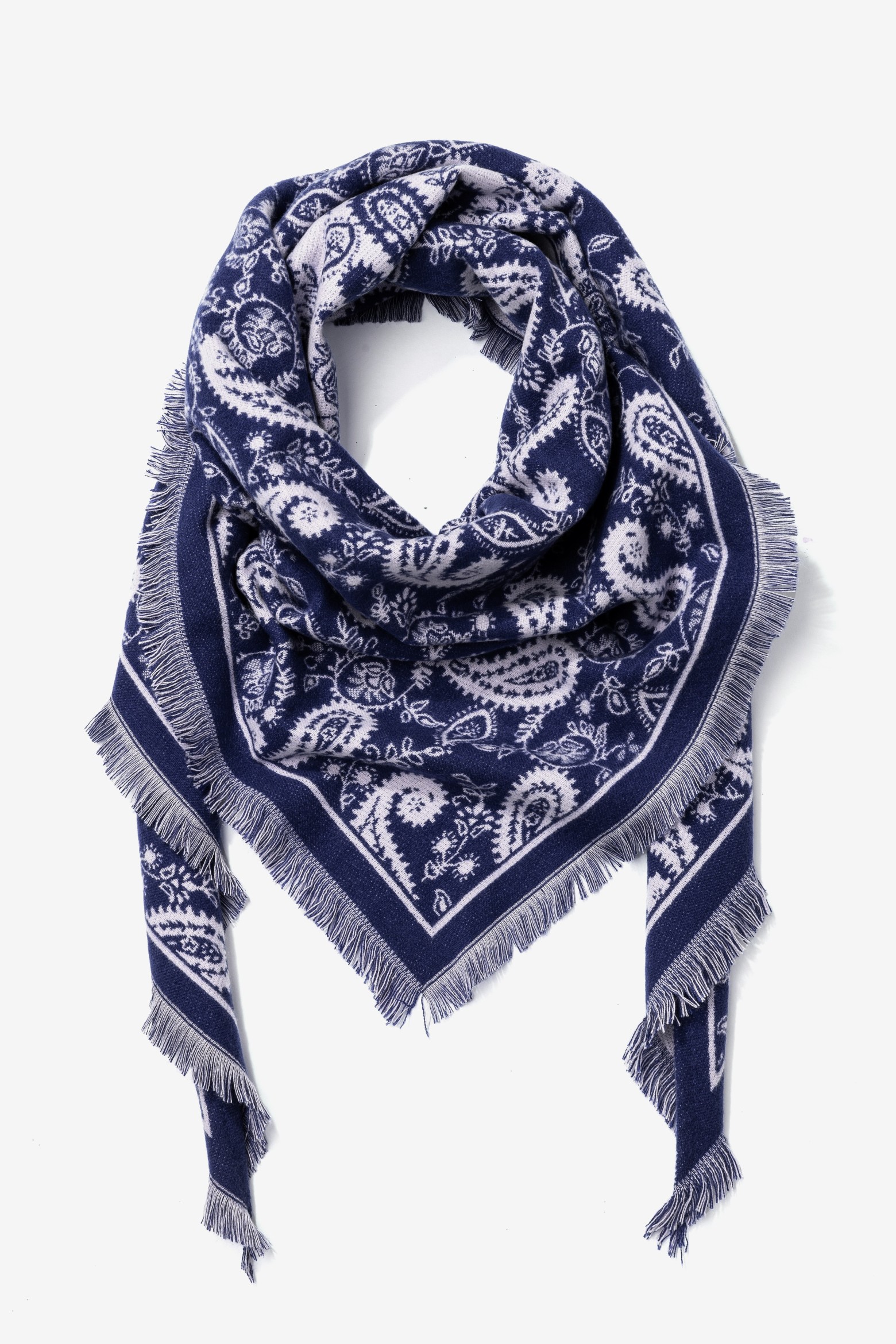 Pañuelo azul índigo con estampado paisley