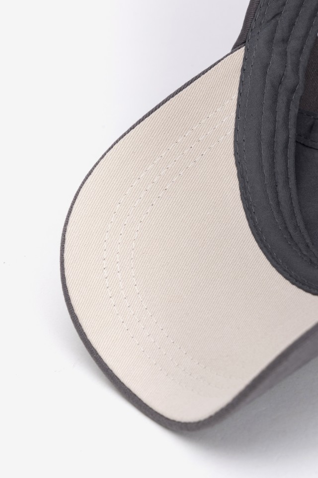 Chapéu cinza casual bordado Chapéu cinza casual bordado