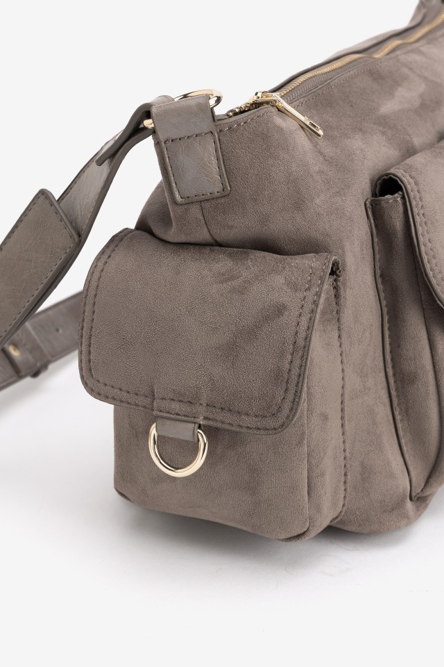 Bolso bandolera beige amplio Bolso bandolera beige amplio