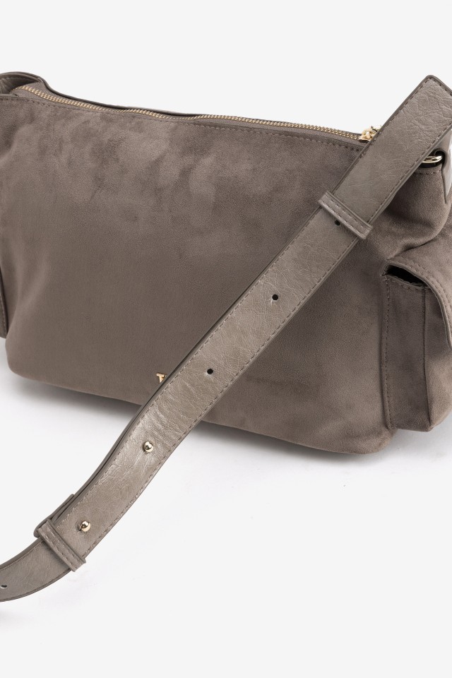 Bolso bandolera beige amplio Bolso bandolera beige amplio