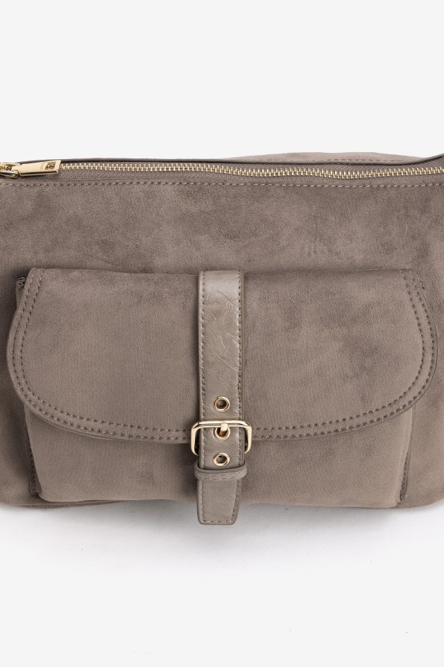 Bolso bandolera beige amplio Bolso bandolera beige amplio