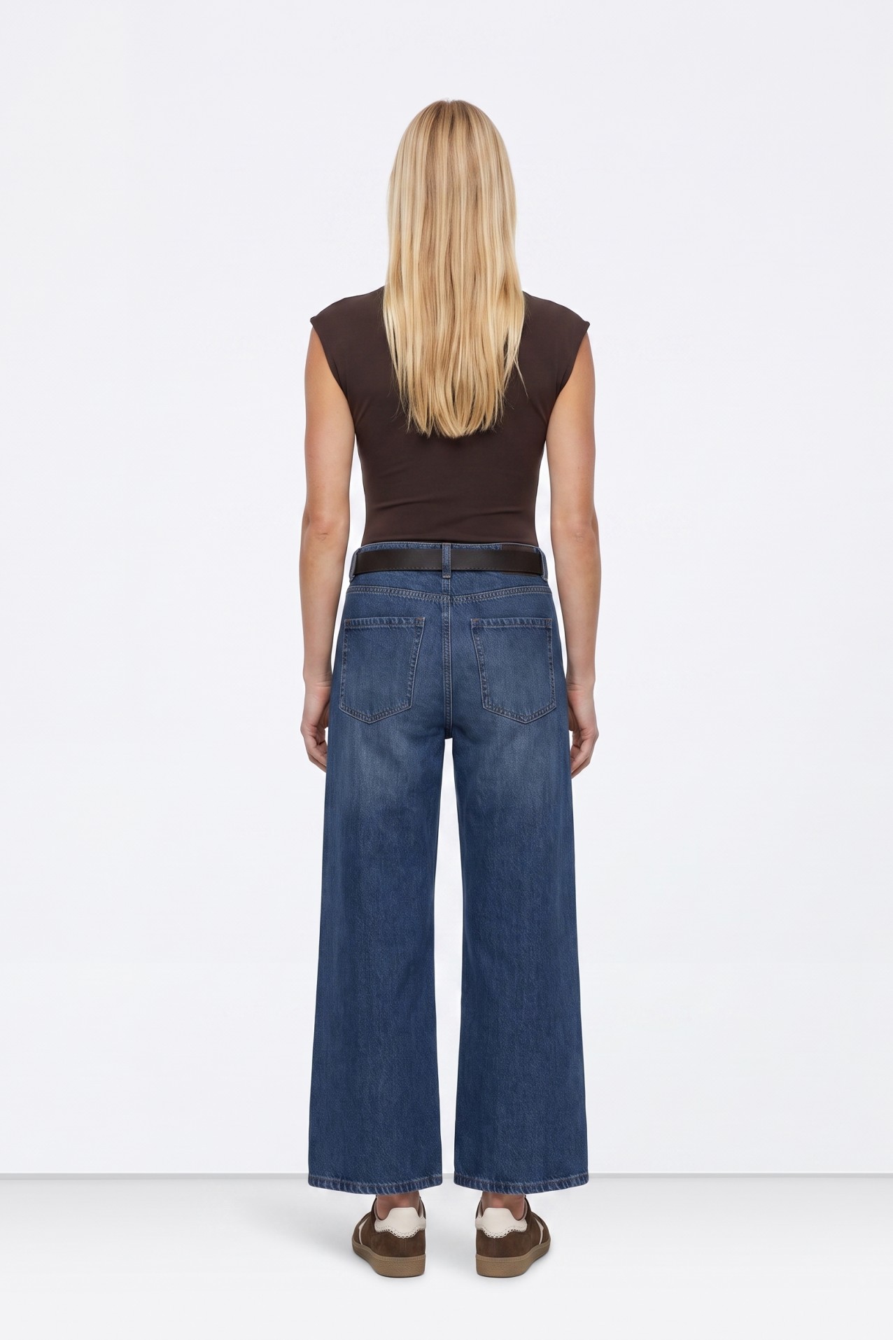 Wide Leg Dark Blue Jeans