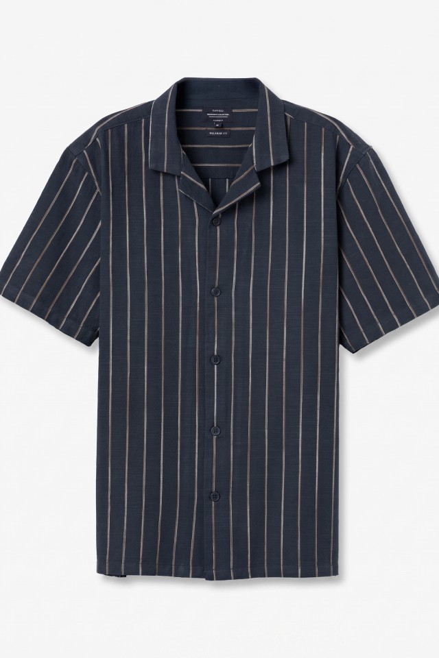 Camisa azul riscas vertical Camisa azul riscas vertical