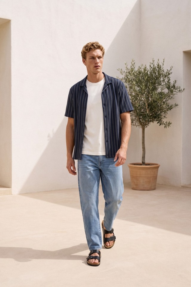 Jeans rectos azul clásico Jeans rectos azul clásico