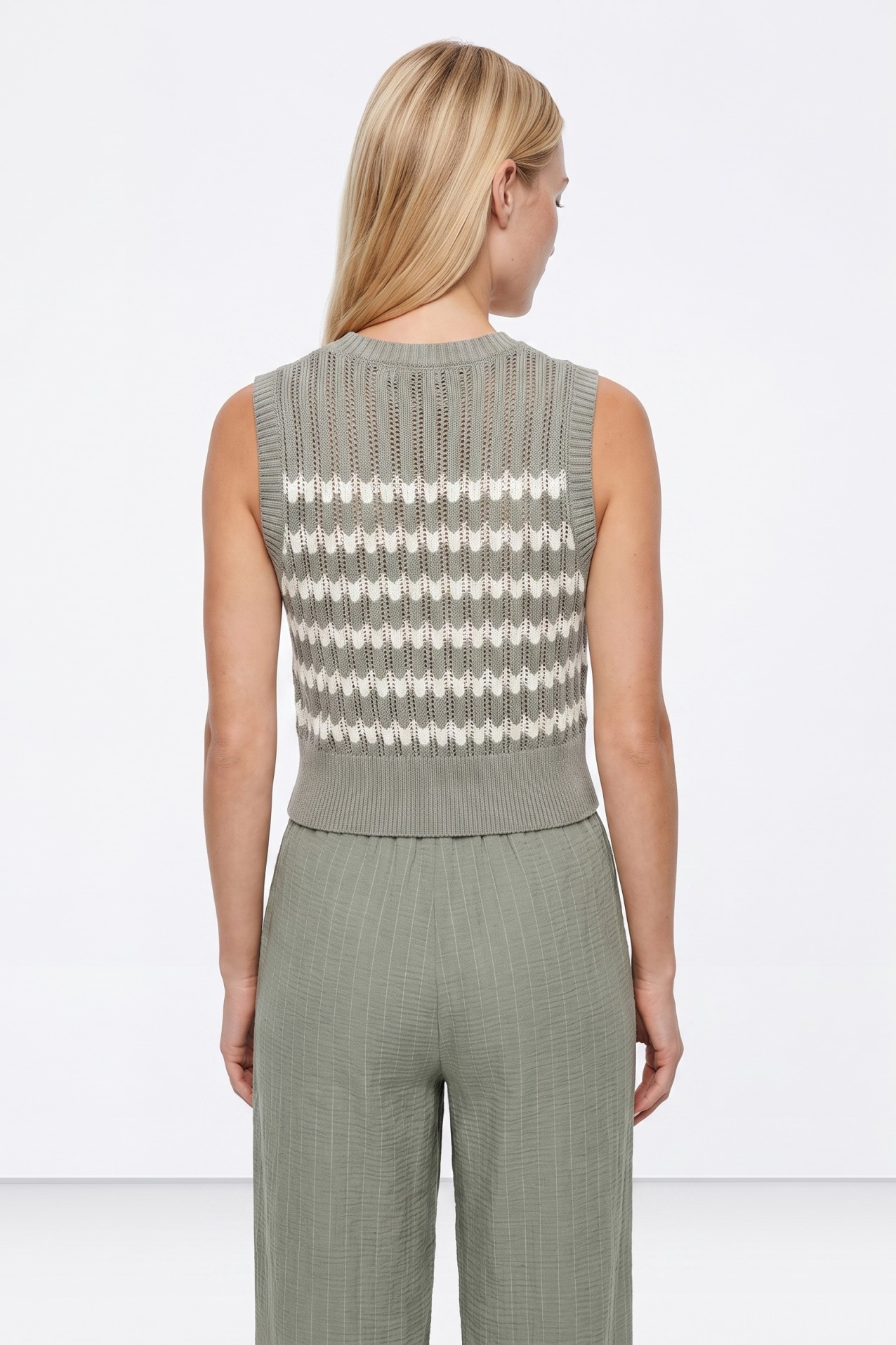 Light Green Sleeveless Knit