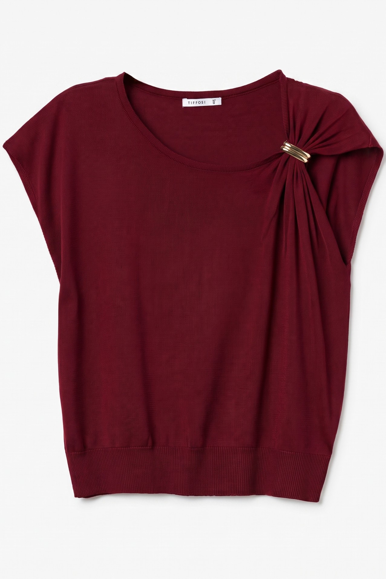 Camisola vermelha com detalhe dourado