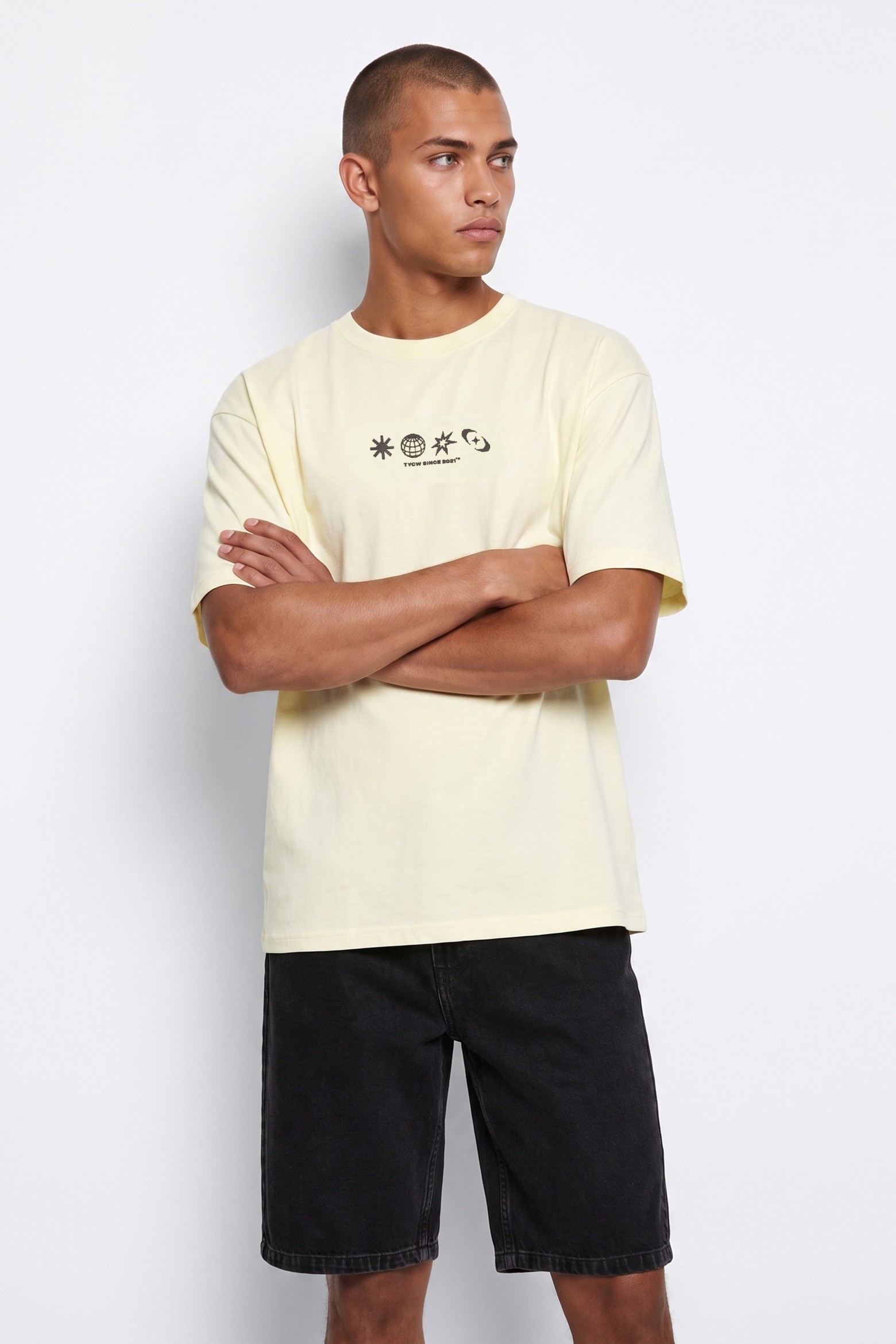Oversized Yellow Graphic T-shirt