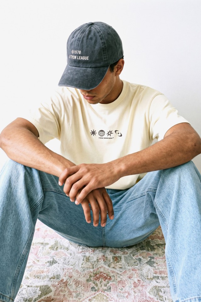 Oversized Yellow Graphic T-shirt