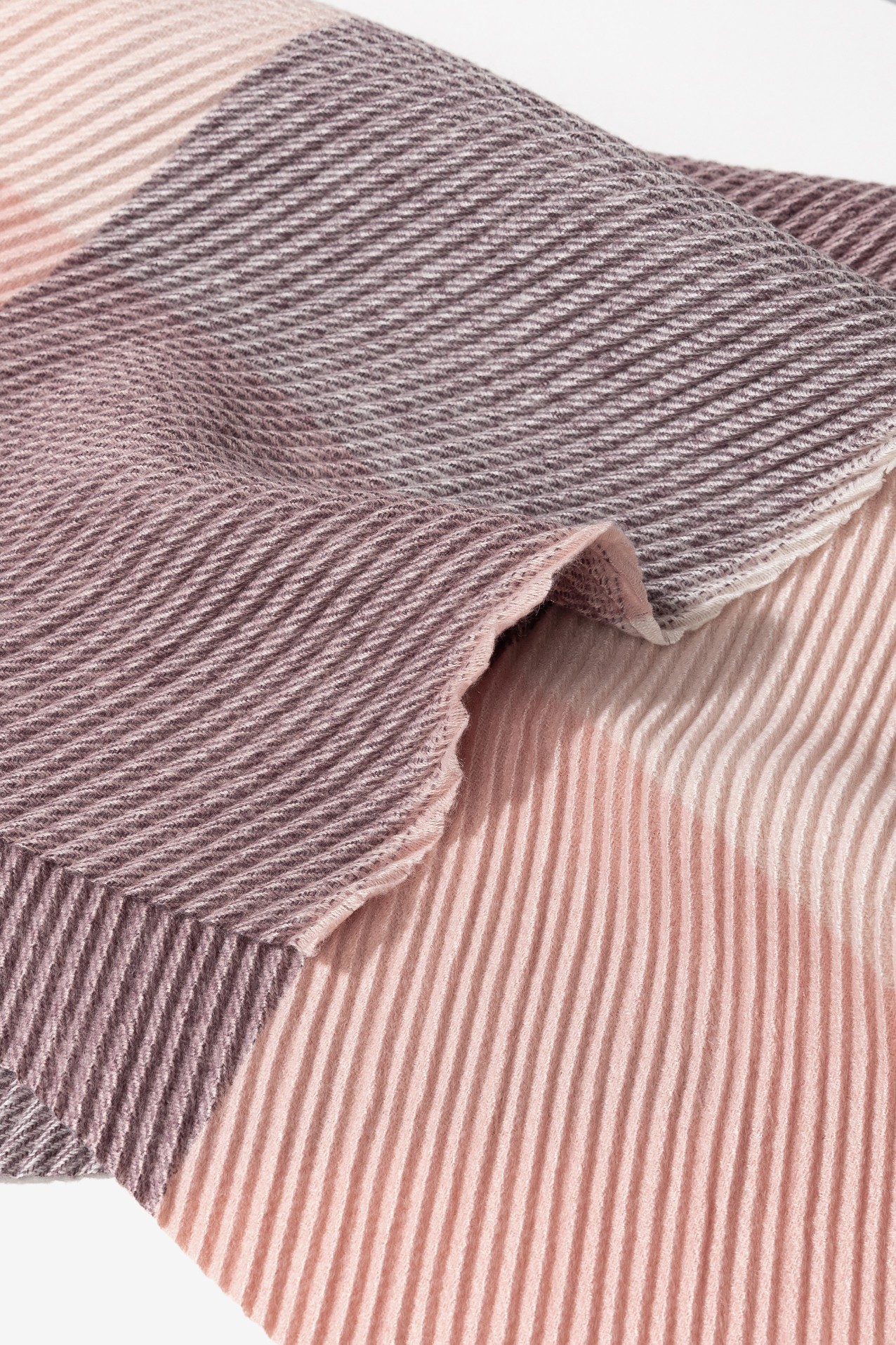 Cachecol Rosa �s Riscas