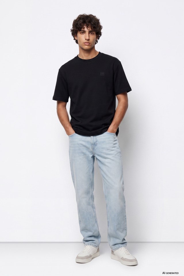 Logan Relaxed Light Jeans